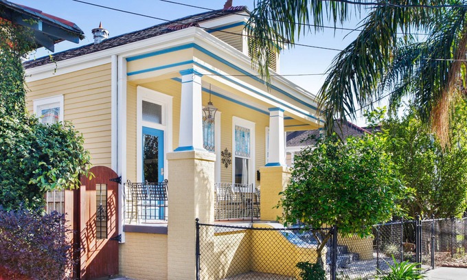 Bayou St. John Casa | ¡Eso es todo! 3BR Bayou casa en el distrito histórico -Solo 1 milla al barrio francés!