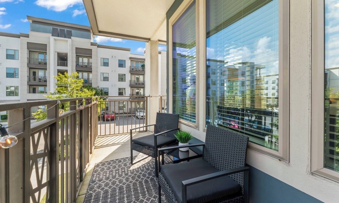 Deerwood Apartamento | This luxurious 2 bedroom condo is your stunning getaway