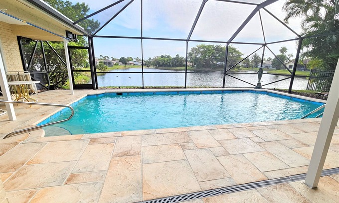 Deerfield Beach Casa | This property is no longer available