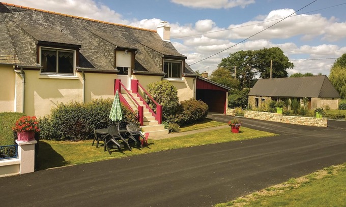 Plussulien Casa | Alojamiento de 2 habitaciones en Plussulien