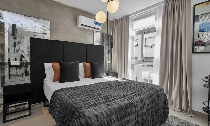 San Nicolás Apartamento | This studio is a 0 bedroom(s), 1 bathrooms, located in Centro, Buenos Aires.