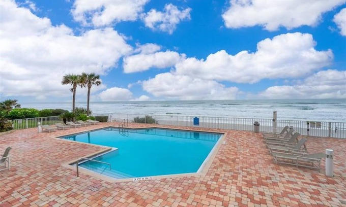 Ponce Inlet Condominio | Beach View, Oceanfront Condo in Ponce Inlet FL