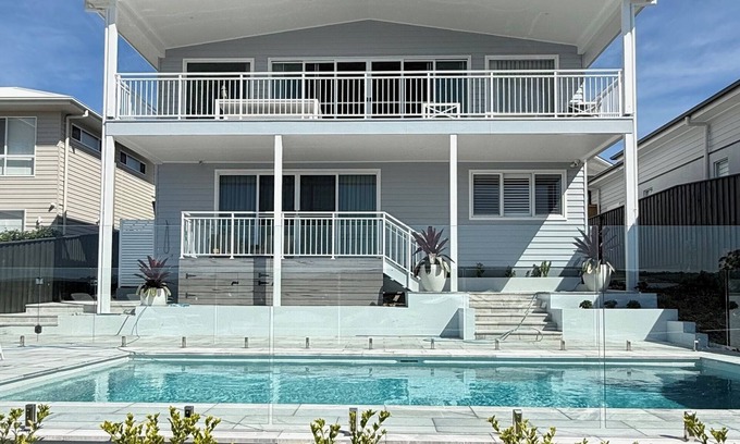 Moonee Casa | This stylish place to stay is perfect, elegantly finished with ample space.