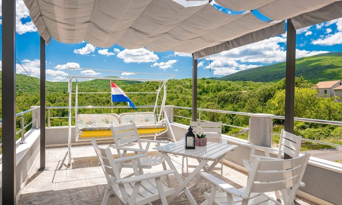 Lovrec Casa | Alojamiento de 3 habitaciones en Medovdolac