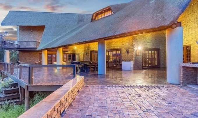 Bela-Bela Casa | Tholo Private Game Lodge, Mabalingwe