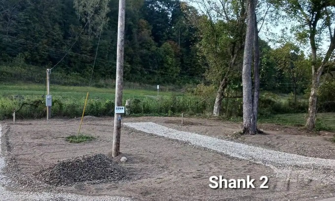 West Columbia Alquiler De RV | Thomas Fork Campground Shank 2, 30/50 Amp, water.
