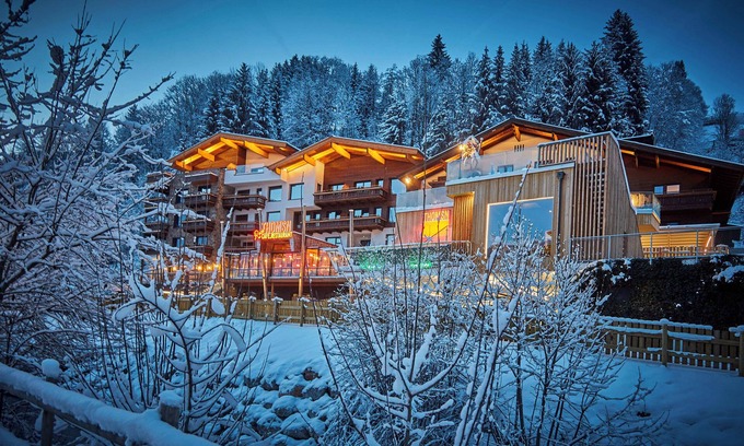 Hinterglemm Hotel | THOMSN Central Hotel & Appartements