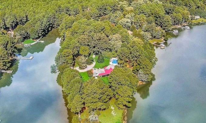 Unionville Casa | Thorneton Point Estate
