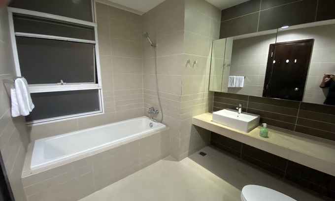 District 7 Condominio | Three bedroom apartment Right in the city center