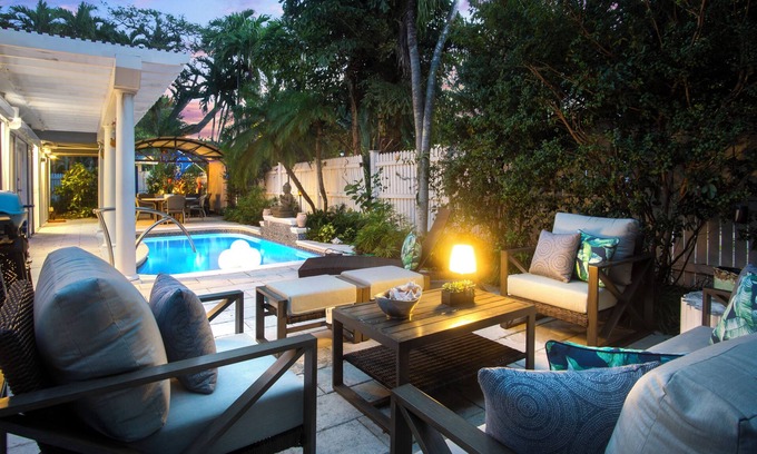 Midtown Casa | Three Bedroom, 3 Bath pool home close to the Atlantic!