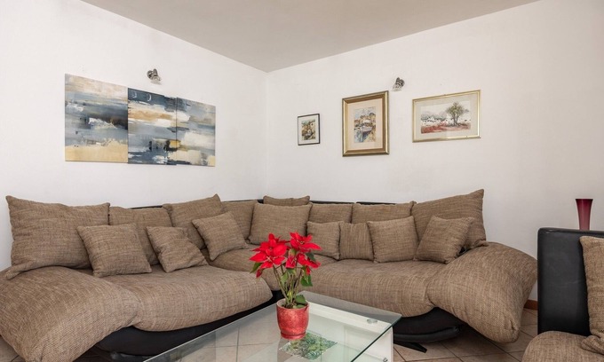 Kostrena Apartamento | Apartamento de tres habitaciones con terraza y vista al mar Kostrena, Rijeka (A-14285-a)