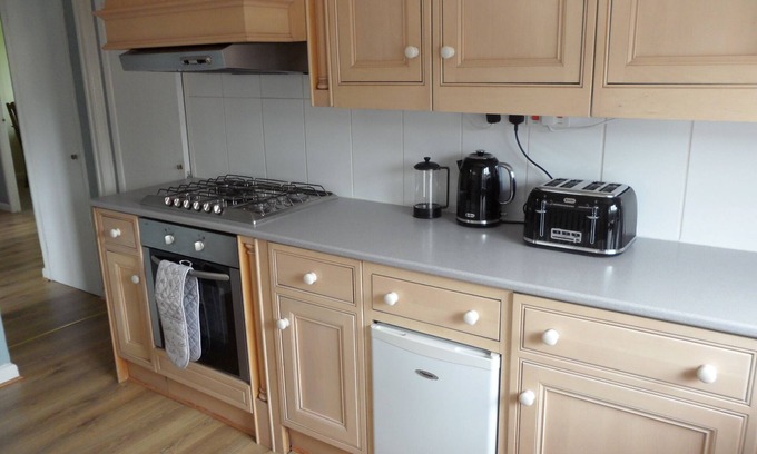 Trowbridge Casa | Three Bedroom bungalow in a rural setting.Ten minutes to Longleat