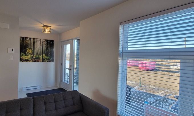 Saint-Eustache Casa | Three bedroom house - New house 3bdr