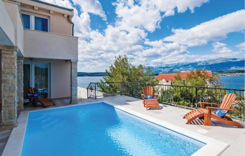 Novigrad Casa | Three-Bedroom Holiday Home In Novigrad