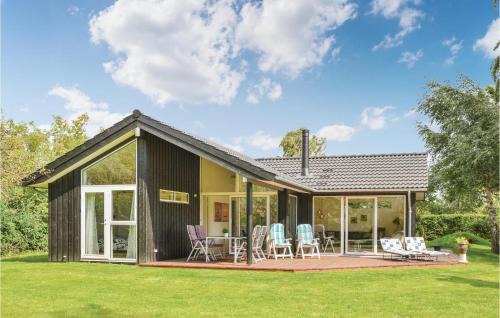 Dronningmolle Casa | Three-Bedroom Holiday Home In Dronningmolle