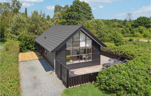 Handrup Strand Casa | Three-Bedroom Holiday Home In Ebeltoft