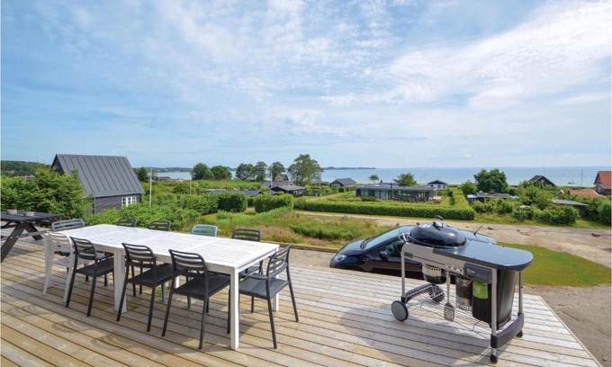 Grønninghoved Strand Casa | Three-Bedroom Holiday Home In Sjolund