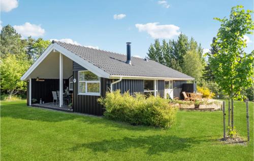 Hoeve Strand Casa | Three-Bedroom Holiday Home In Asnas