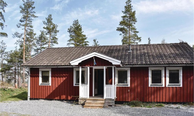 Valdemarsvik Casa | Three-Bedroom Holiday Home In Valdemarsvik