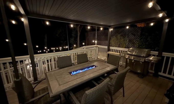 Avalon Casa | Catalina Three bedroom relaxation home on the hill with Hot Tub, Fire Table, BBQ and Golf Cart