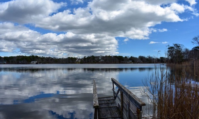 West Dennis Casa | Three bedroom home with direct access to Kelley's Pond!