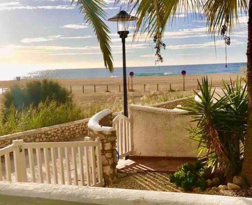 Agua Amarga Casa | Three bedroom house by the sea