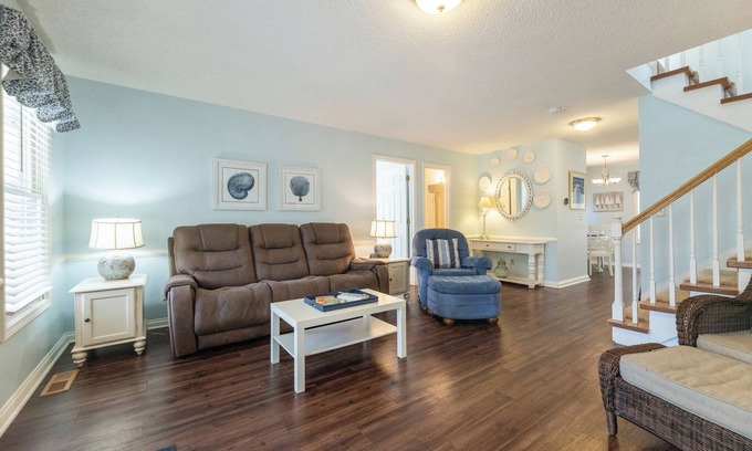 Grand Rivers Condominio | Three bedroom Hurst Heaven Condo