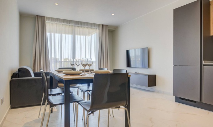 St. Andrew's Apartamento | Three Bedroom Suite - Jacuzzi