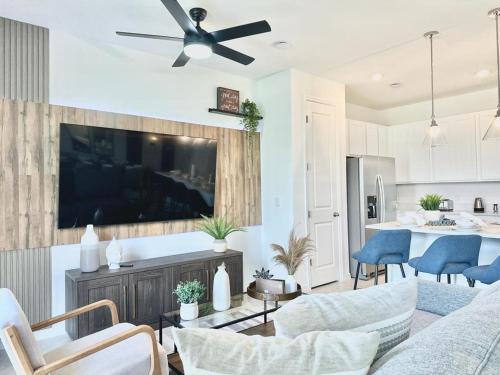 West Haven Casa | Three bedroom Townhome near Disney 324