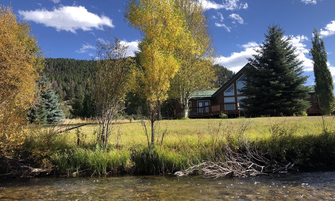 Philipsburg Casa | Three bedroom, two bath on the Middle Fork of Rock Creek