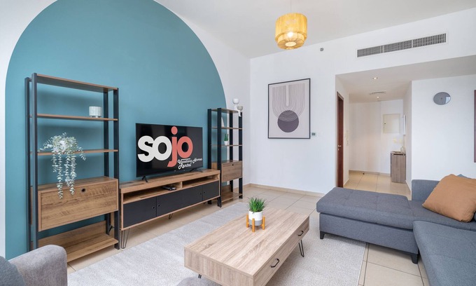 Emirates Hills Apartamento | Three BR Boutique Apt Near JBR Beach Dubai Marina