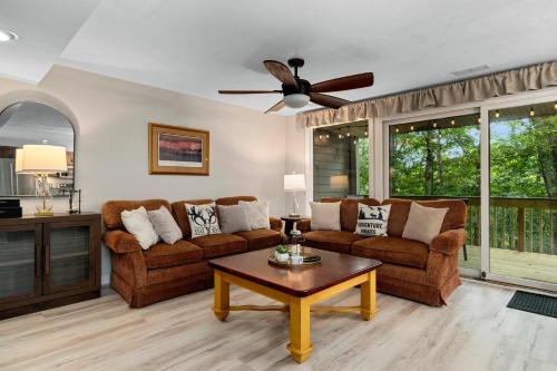 Chestnut Springs Casa | Three Ridges 05 With Wintergreen Advantage