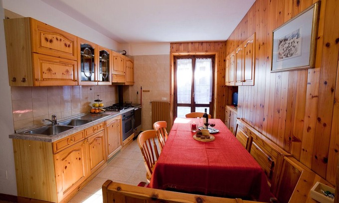 Santa Caterina Valfurva Chalet De Esquí | THREE-ROOM APARTMENT FAMILY MOUNTAIN ALL SEASON SKI AND TREKKING S. CATERINA VALFURVA