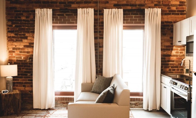 Jonesville Apartamento | Three Trails Downtown Elkin, Studio Loft