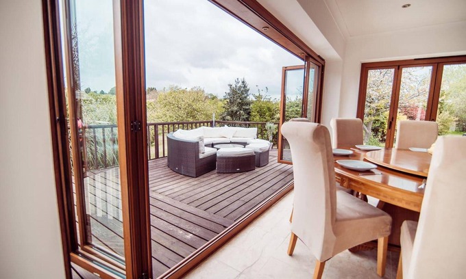 Martin Casa | Threeways Retreat With Heated Swimming Pool