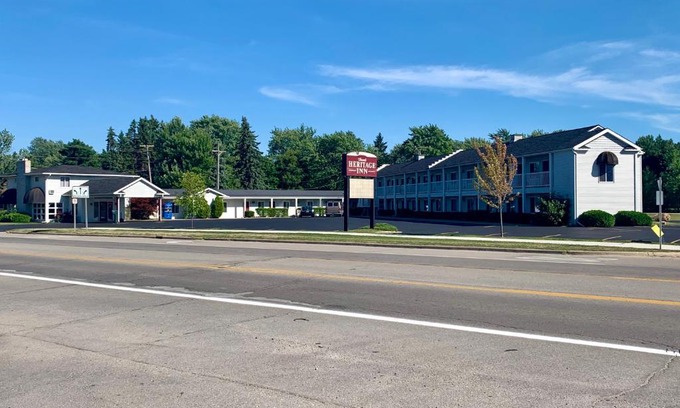Sandusky Hotel | Thumb Heritage Inn