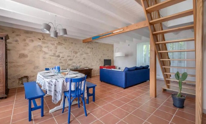Piriac-sur-Mer Cabaña | Ti Héol: charming fisherman's cottage near the beach