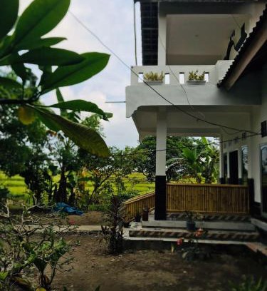 Kecamatan Praya Barat Daya Casa | Tiara Homestay