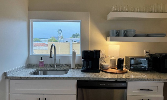Covington Apartamento | Tibbs Upstairs Apartment