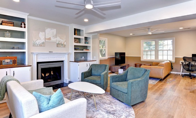 Central Newport News Casa | Tidal Creek Retreat Near CNU and Jefferson Labs