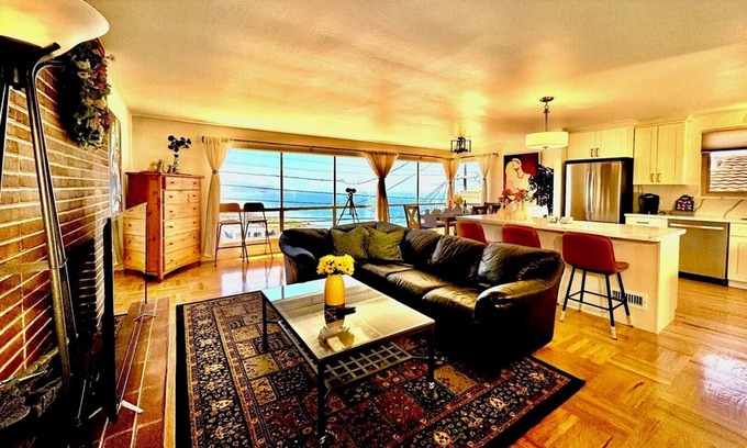 Westlake Casa | Tide’s Edge Ocean & Beach Serenity