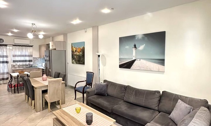 Palaio Faliro Apartamento | Tide & Tonic: stylish 2bd apartment, Paleo Faliro