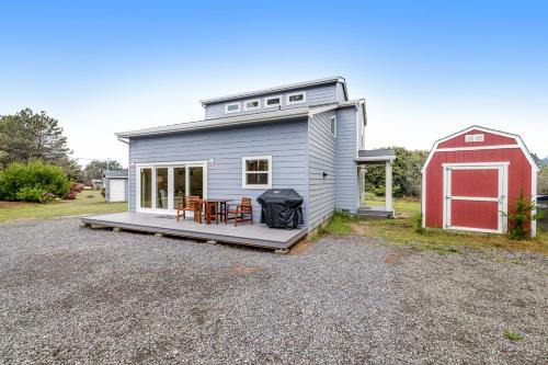 Cleone Casa | Tidepool Retreat