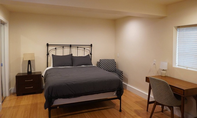 Ingleside Apartamento | Ordenada y conveniente cerca del BART