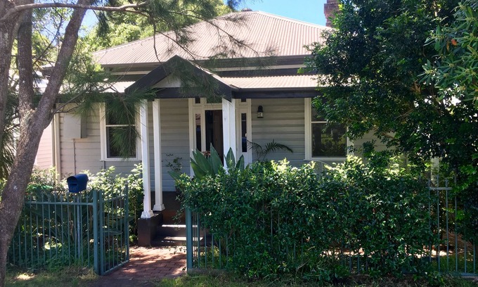 Maryville Casa | Tighes Hill Oasis