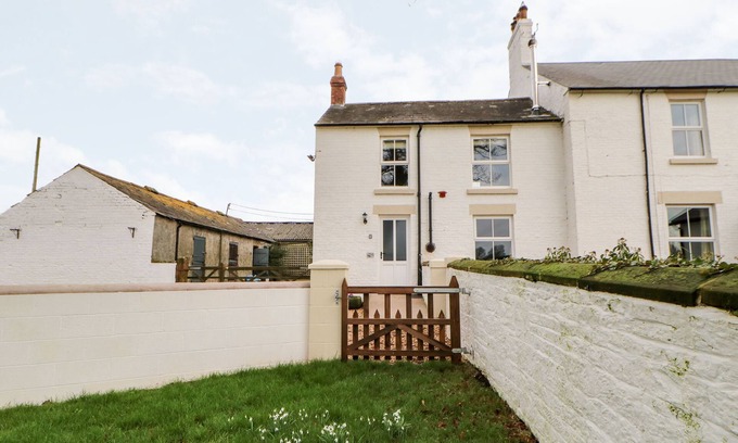 Carlisle Cabaña | Tight Lyne Cottage, LONGTOWN