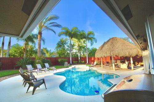 Port Saint Lucie Casa | Tiki Place