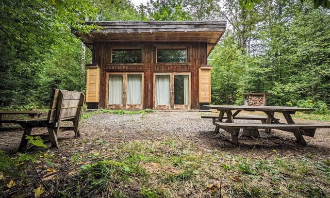 Harrington Cabina | Timber Frame Cabin at Terra Perma
