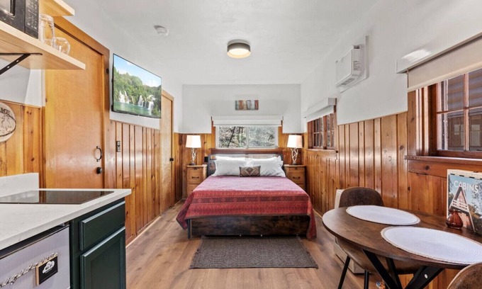 Colorado Springs Cabina | Timber Lodge Cabin #7