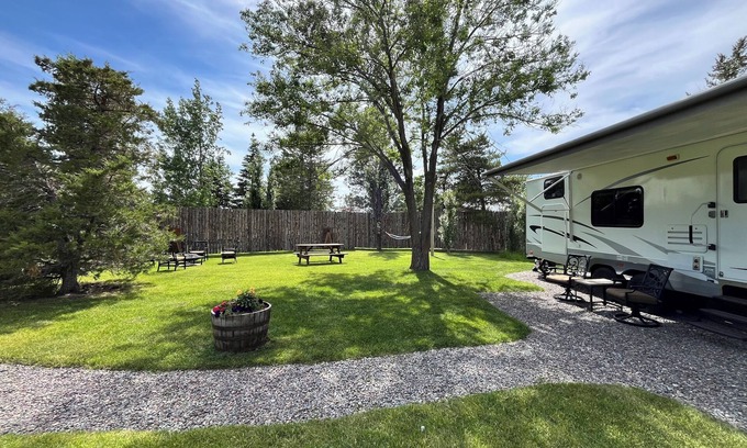 Columbia Falls Alquiler De RV | Timber Ridge Camper